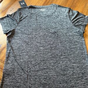 Under Armour women’s gray athletic tee.